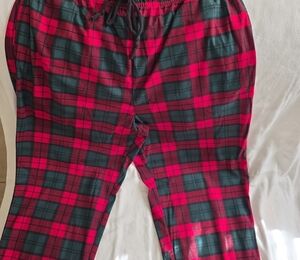 Nautica Red and Green Plaid Pants